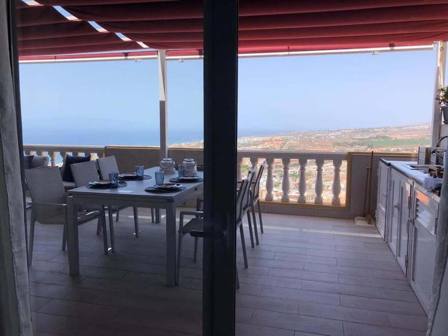 Apartamento Con Impresionantes Vistas Y Piscina Costa Adeje  Exterior foto